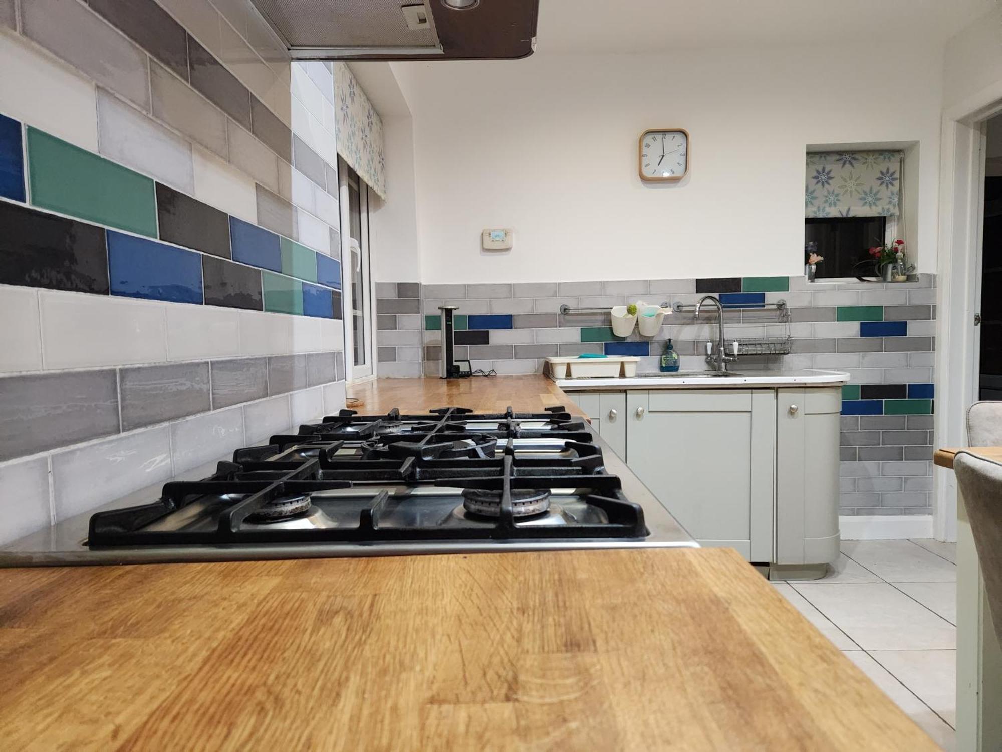 Elmdon House With 4 Spacious Bedrooms To Choose Μπέρμιγχαμ Εξωτερικό φωτογραφία